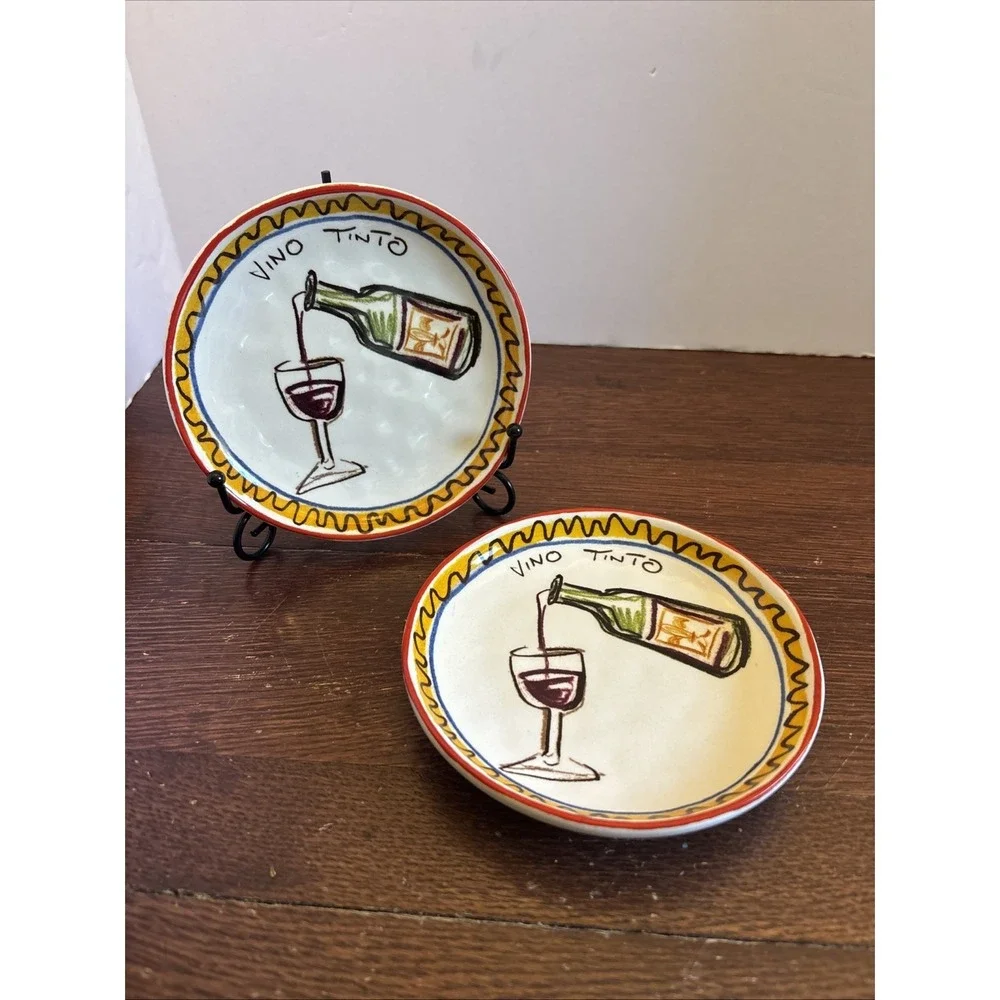 Set of  2 WILLIAMS SONOMA Spanish Tapas Plates Vino‎ Tinto Wine Pouring In Glass